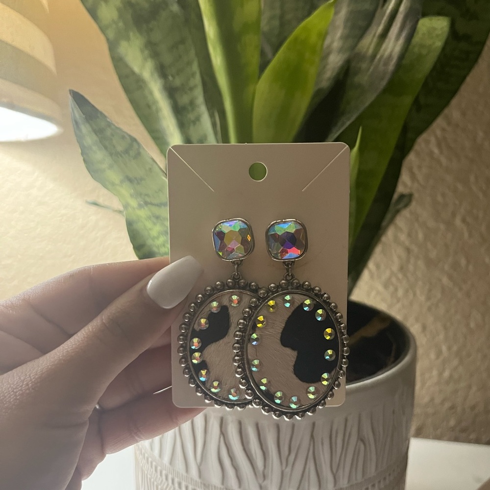 Cow Print Earrings 🤍